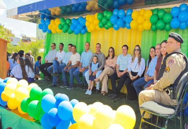 DESFILE CÍVICO 2025